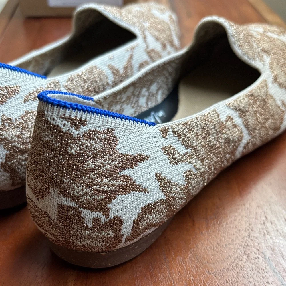 Rothy's lounge loafer in Gold Chantilly - Picture 6 of 10